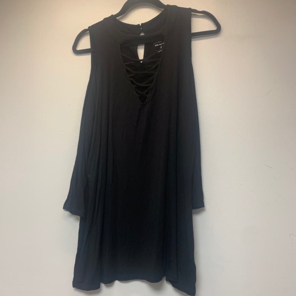Torrid Cold Shoulder Top Womens 2 Black Excellent Lattice Strappy Super Soft